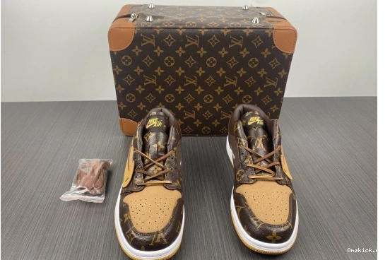 WHITE-LouiV Top JORDAN AIR (WITH 1 CASE) 171 -LouiV O-W SmartChoice Low 0520